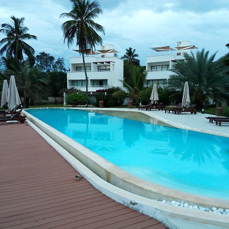 Villa Kalista Luxury Villas Diani Beach Eksteriør bilde